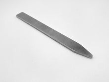 Load image into Gallery viewer, Heavy Duty Aluminum Plant Stake 5/8" x 6" x 8 ga Qty - 5